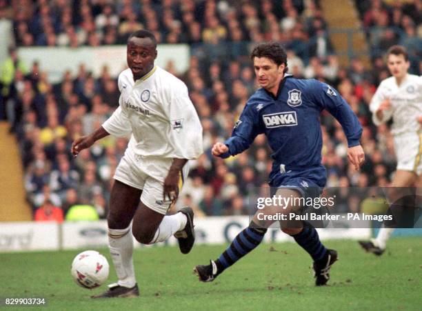 Everton's Gary Speed struggles to keep up with Leeds' Tony Yeboah at Elland Road this afternoon during their Premiership match. Photo by Paul...