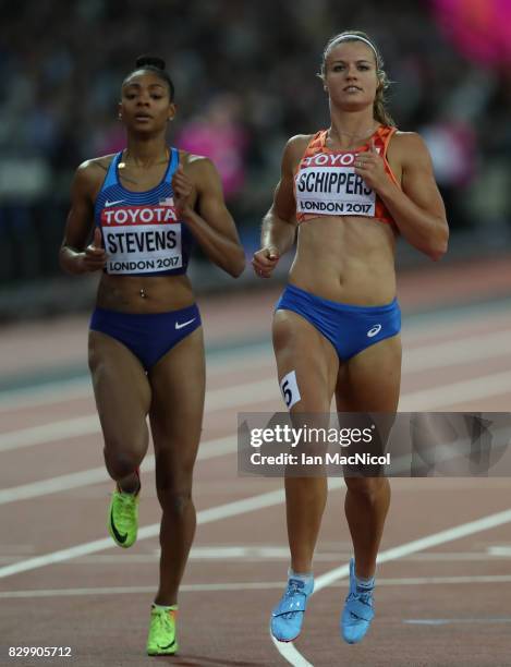 Dafne Schippers of Netherlands competes in the Women's 200m semi finals during day seven of the 16th IAAF World Athletics Championships London 2017...