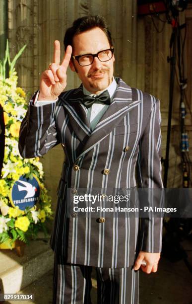 Vic Reeves Show 321 Comedien Vic Reeves Stock Photos, High-Res Pictures, and Images ...