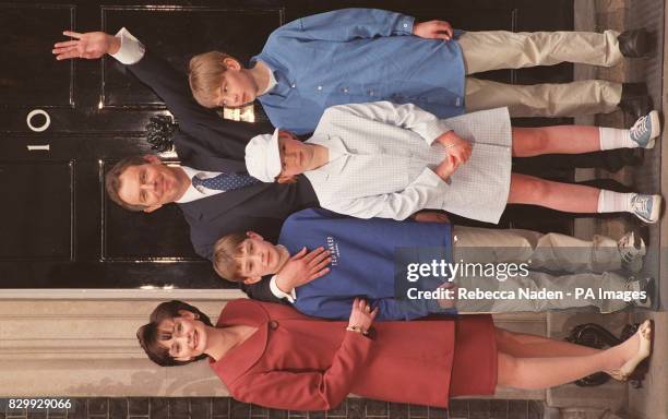 2,074 Tony Blair Children Stock Photos, High-Res Pictures, and Images