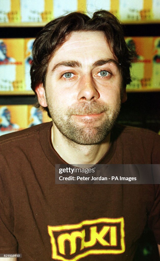 Comedian Sean Hughes at Books Etc in Charing Cross Road, London, where he was signing copies of his debut novel 'The Retainers'.   (Photo by Peter Jordan - PA Images/PA Images via Getty Images)