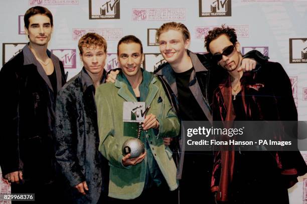 AMERICAN BOY BAND BACK STREET BOYS AT THE 1997 MTV AWARDS IN ROTTERDAM, NETHERLANDS