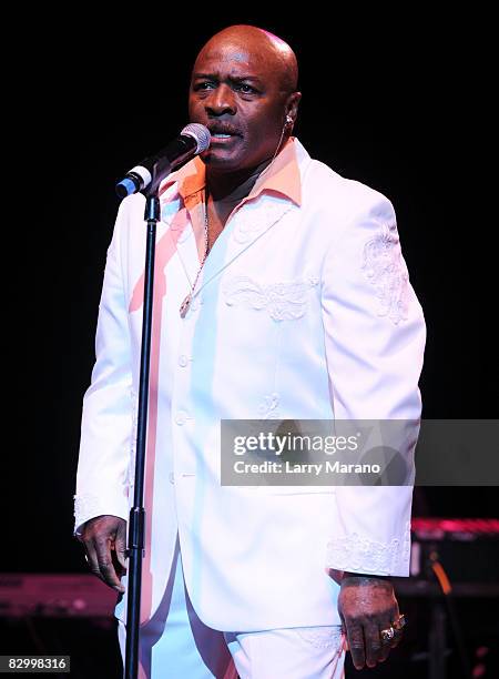 Singer Walter Williams of the O'Jays performs at Hard Rock Live at the Seminole Hard Rock Hotel And Casino on September 23, 2008 in Hollywood, Florida