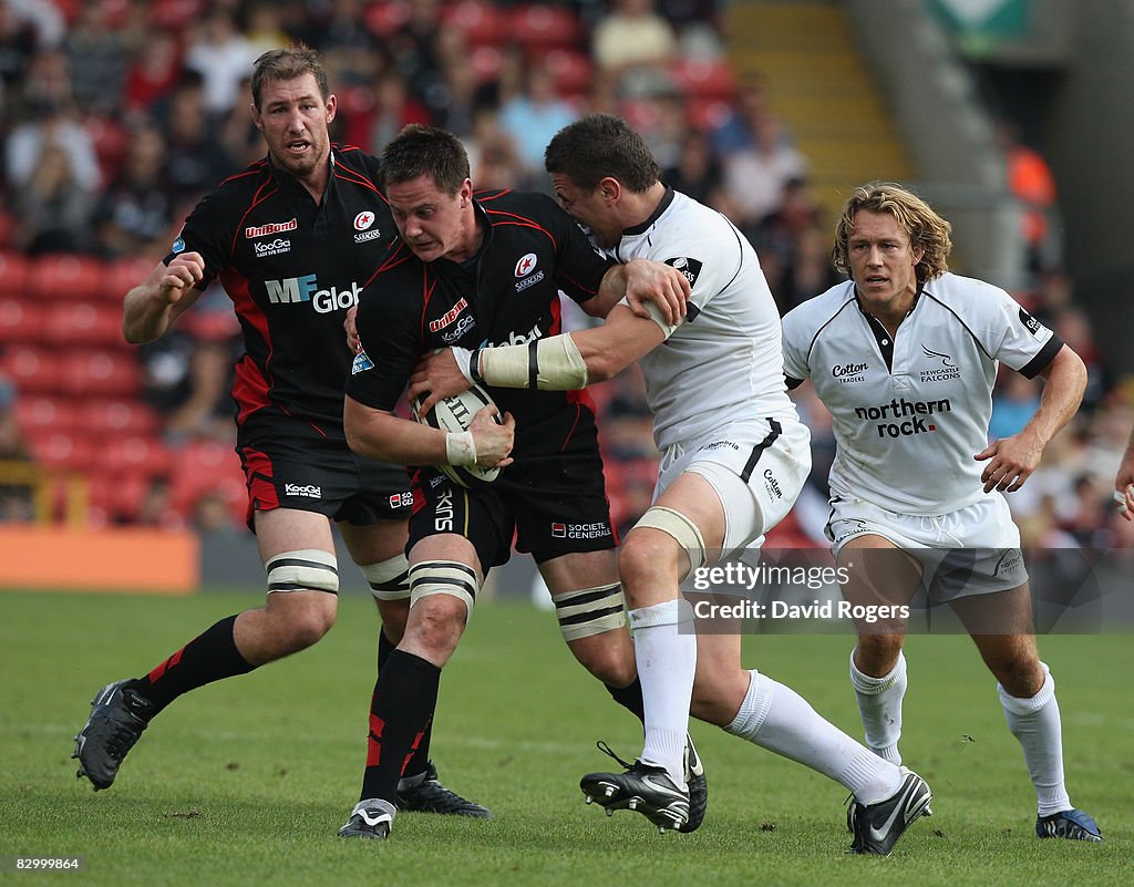 Saracens v Newcastle Falcons - Guinness Premiership