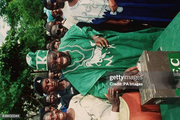 Nigeria's most prominent political prisoner, Moshood Abiola, who died of a heart attack today after falling ill during a meeting with a visiting US...