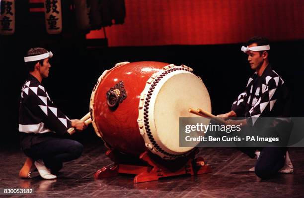 Kodo Instruments 89 Kodo Drummers Stock Photos, High-Res Pictures, and Images - Getty Images