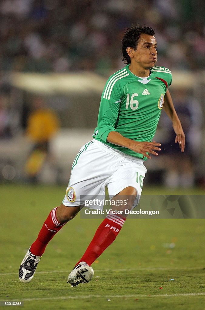 Chile v Mexico