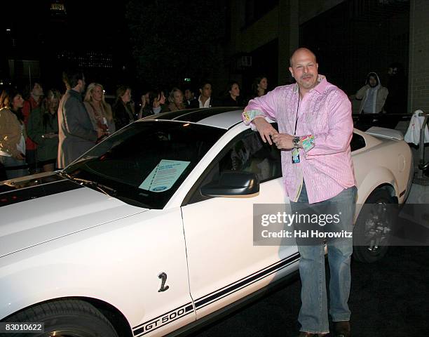 Lee Rosenbaum, publisher of Blender Magazine with the Ford Mustang Shelby GT500