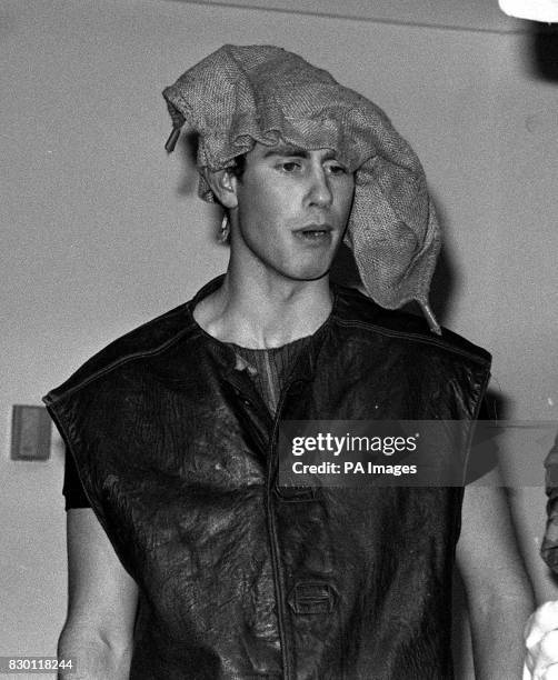 PA NEWS PHOTO 23/11/84 PRINCE EDWARD IN COSTUME AS SID, A COCKNEY SPIV IN THE CAMBRIDGE UNDER GRADUATE REVUE RUN OF "CAPTAIN CURIOUS & HIS INCREDIBLE...