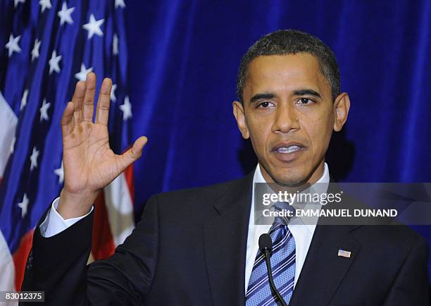 Democratic presidential candidate Illinois Senator Barack Obama addresses a press conference on September 25, 2008 in Washington, DC following a...