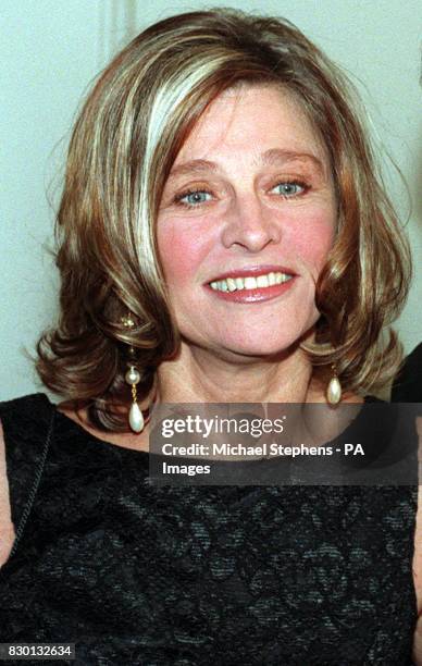 Film star Julie Christie as she arrives at the Savoy Hotel in London for the Evening Standard British Film Awards for 1998.