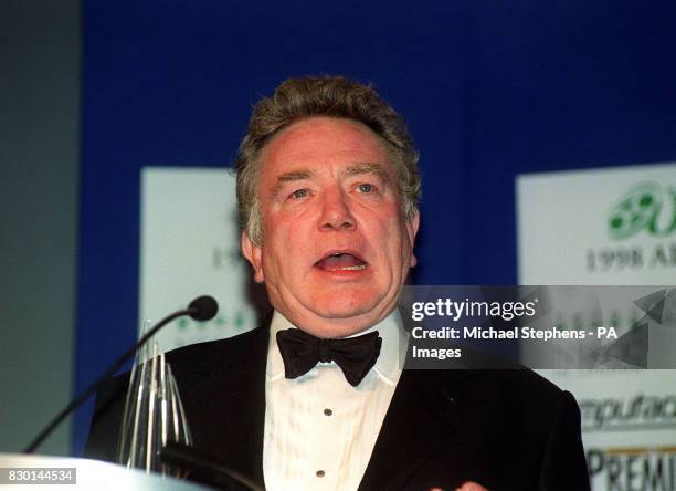 Actor Albert Finney, who received a Dilys Powell award for outstanding achievement, speaks during the 1998 London Film Critics' Circle Awards at the...