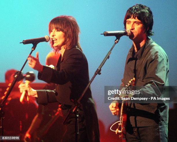 Pretenders singer Chrissie Hynde performs with former Smiths guitarist Johnnie Marr at the Linda McCartney tribute, titled 'Here There and Everywhere...