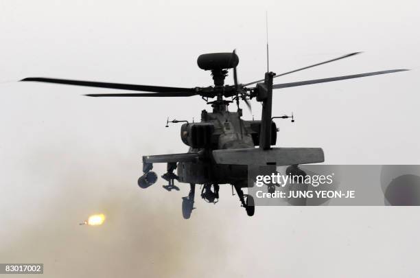 710 Ah 64 Apache Stock Photos, High-Res Pictures, and Images - Getty Images