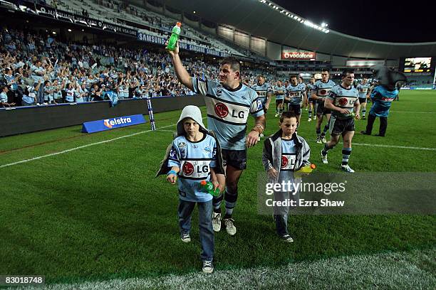 Danny Nutley of the Sharks waves to the crowd after losing the first NRL Preliminary Final match between the Cronulla Sharks and the Melbourne Storm...