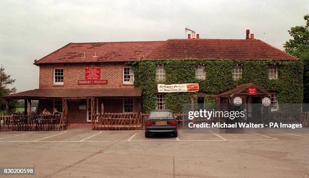 The Black Swan, Effingham, near Leatherhead, used as the infamous 'Slaughtered Lamb' in the film 'An American Werewolf In London'. The pub on the...