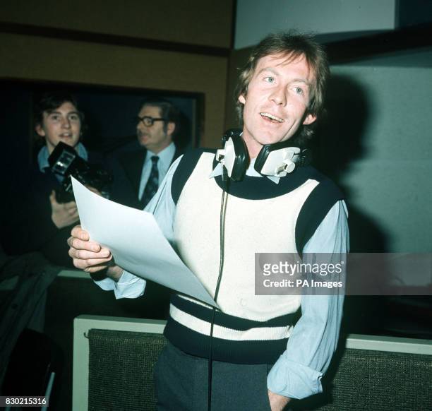 News Photo 15/2/78 Princess Margaret's friend Roddy Llewellyn during a recording session in his role as a pop singer at an Oxford Street studio in...