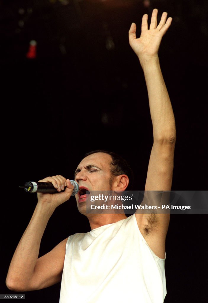 Kevin Roland Kevin Rowland formerly singer with the band Dexy's Midnight Runners ...
