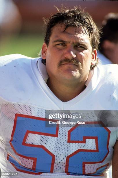 Center Jay Pennison of the Houston Oilers looks on during the game against the Los Angeles Rams at Anaheim Stadium on November 8, 1990 in Anaheim,...