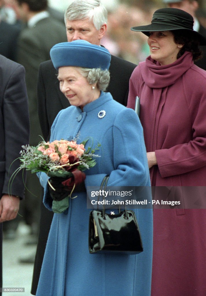 Royalty - Queen Elizabeth II State Visit to the Czech Republic