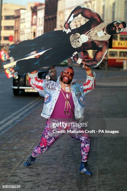 American actor Mr T limbers up outside Liverpool's Empire Theatre for his role as the Genie in the pantomime Aladdin. * 22/10/03: Mr T who starred in...