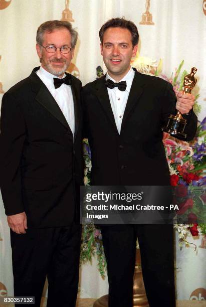 Steven Spielberg and British director, Sam Mendes with his Oscar for Best Director for his film American Beauty, at the 72nd Annual Academy Awards,...