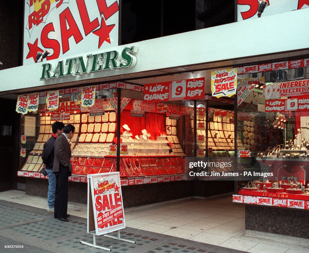 Ratners jewellery store London