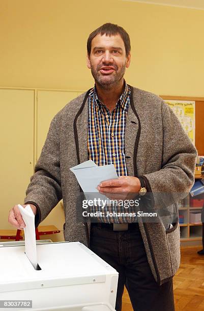 17 Sepp Daxenberger Stock Photos, High-Res Pictures, And Images - Getty