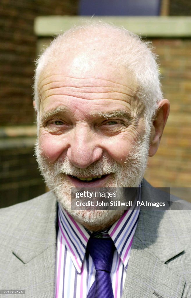 Caro Millennium bridge