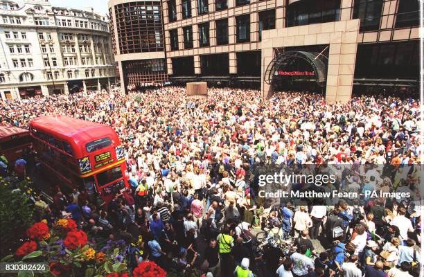 Warburg Dillon Read Photos and Premium High Res Pictures Getty Images