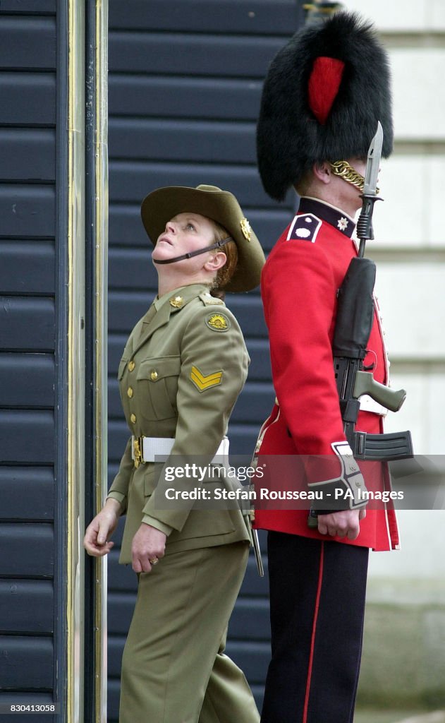 Buckingham Palace Aussie soldiers