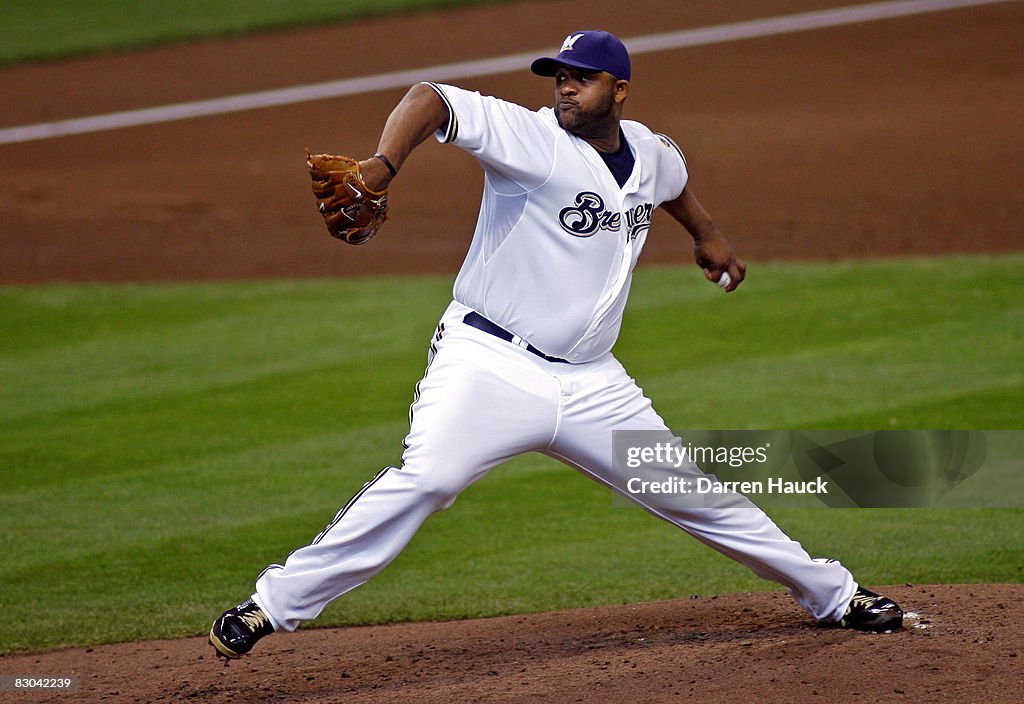 Chicago Cubs v Milwaukee Brewers