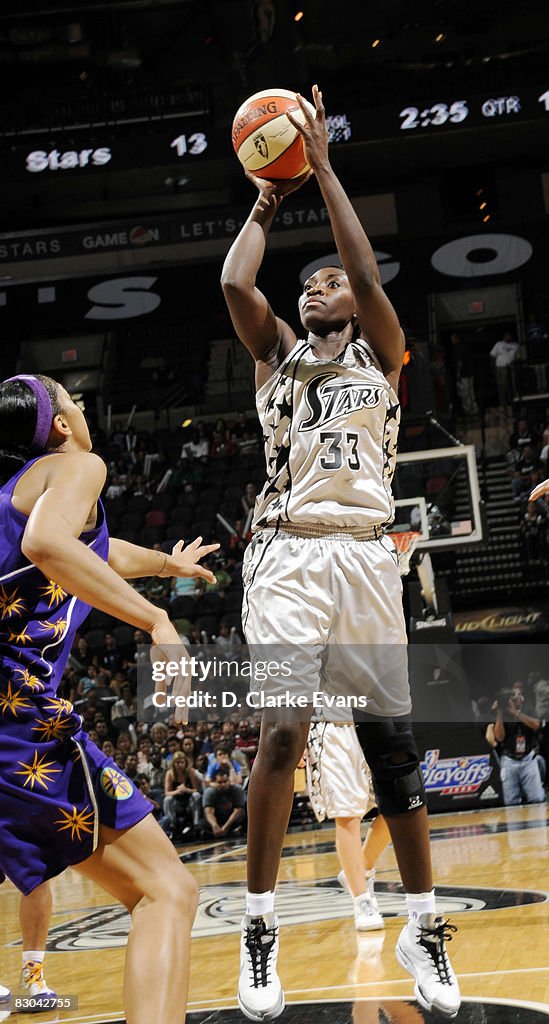 Los Angeles Sparks v San Antonio Silver Stars, Game 3