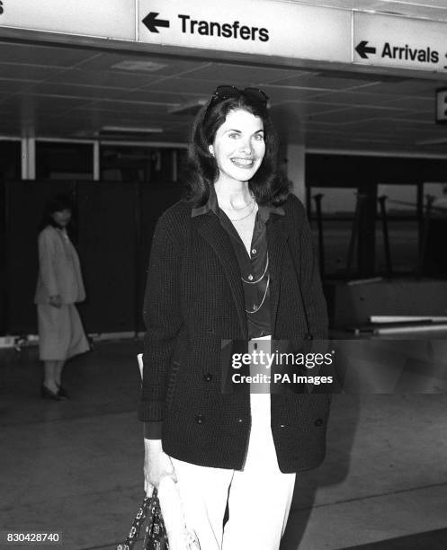 4,681 Sherry Lansing Photos Stock Photos, High-Res Pictures, and Images