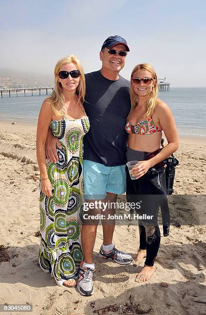 Camille Grammer, Kelsey Grammer and his daughter Spencer Grammer at the Oceana Celebrity Free Expression Session Free Surf Competition on September...