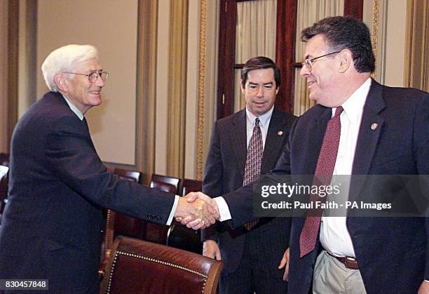 Northern Ireland Deputy First Minister Seamus Mallon is welcomed to Capitol Hill in Washington DC, USA by Congressman Peter King and Jim Walsh...