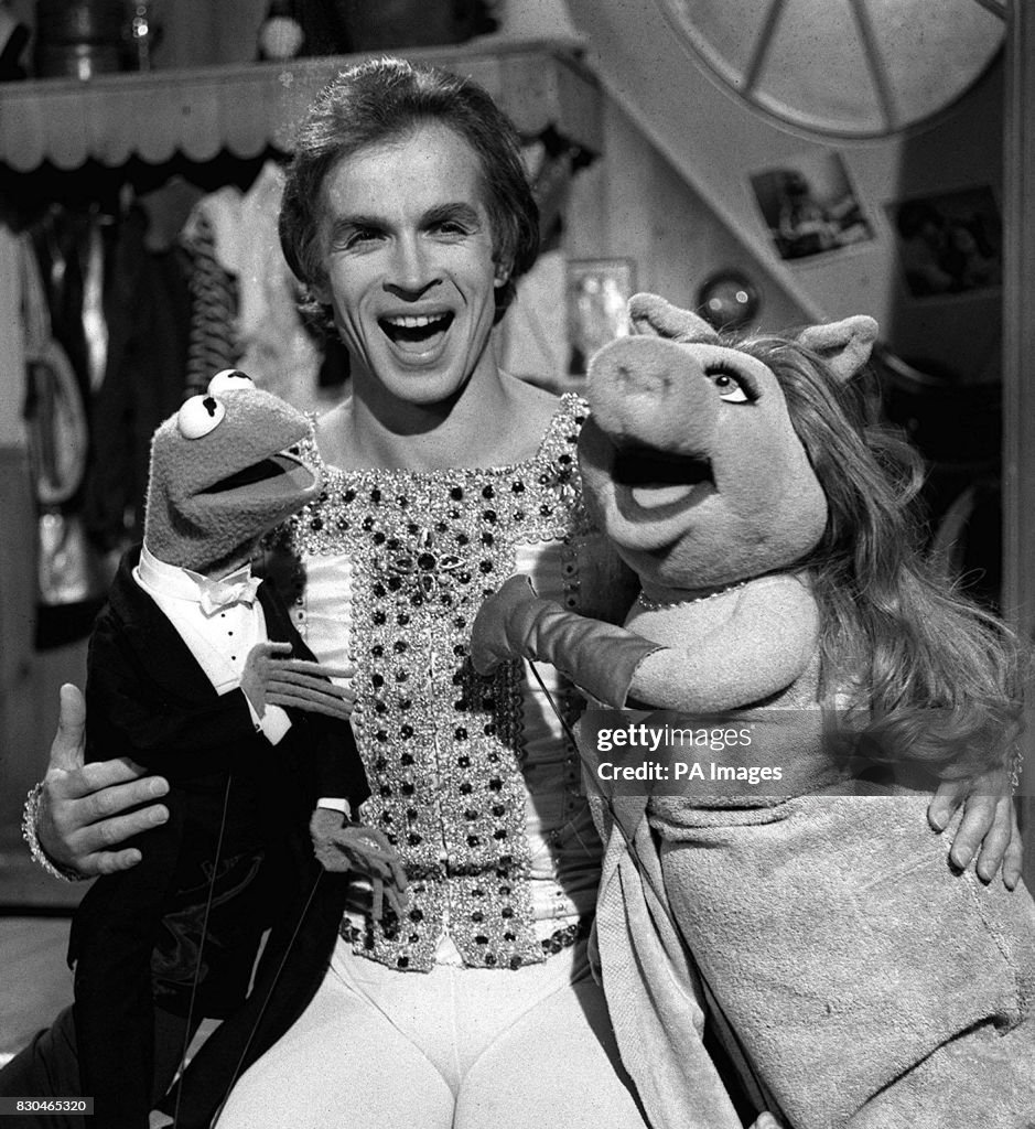 Nureyev Kermit & Miss Piggy