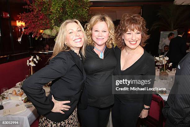 Actor Neal Rhea Caroline Behar Fotografías e imágenes de stock - Getty Images