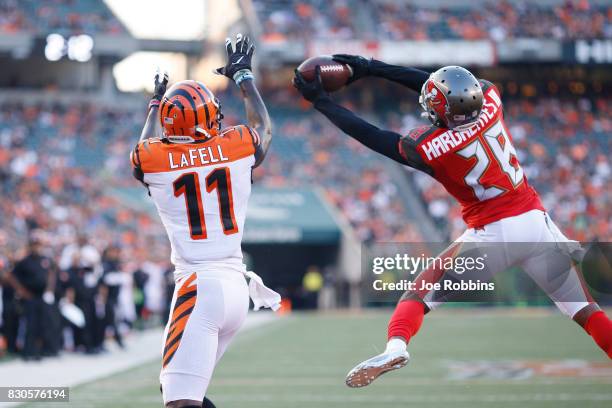 Vernon Hargreaves III of the Tampa Bay Buccaneers intercepts a pass at the goal line intended for Brandon LaFell of the Cincinnati Bengals in the...