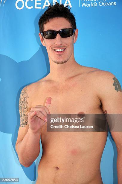 Actor Eric Balfour attends Oceana's celebrity free surf event at Surfrider Beach on September 28, 2008 in Malibu, California.