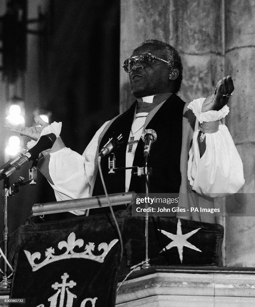 Desmond Tutu - Holy Trinity Church, Hull