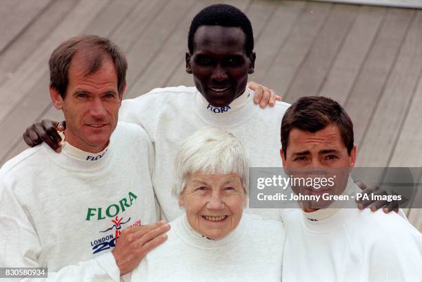 Some of the favourite's to win the men's race in the 2001 London Marathon, including Portugal's Abel Anton , Kenya's Paul Tergat and Portugal's...