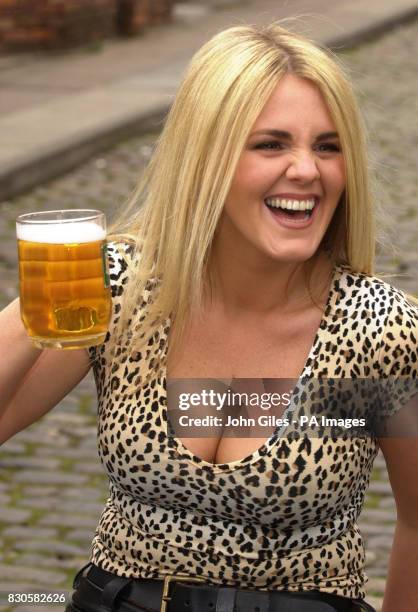 New Rovers Return barmaid Shelley Unwin, played by Manchester actress Sally Lindsay, on the Coronation Street set in Manchester, 24 April 2001....