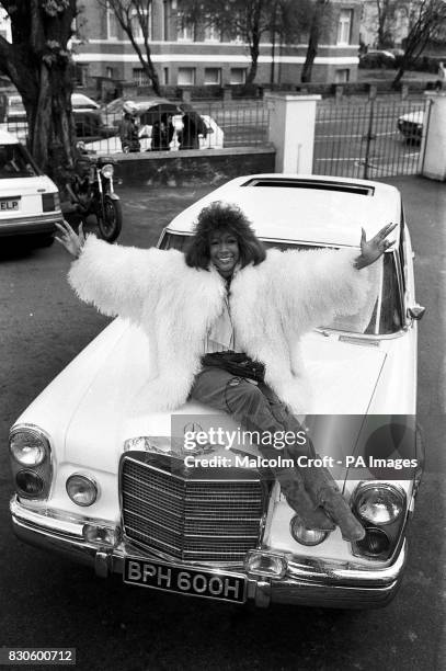 Singer Mary Wilson of the Supremes with the Mercedes-Benz 600 Pullman Limousine custom built for John Lennon in 1970. Lennon's pride and joy, was,...