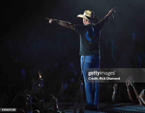 Singer/Songwriter Jason Aldean performs during Jason Aldean's 2nd Annual Concert For The Kids, Benefiting Children's Hospital Navicent Health of Bibb...