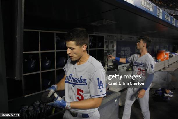 567 Tim Seager Stock Photos, High-Res Pictures, and Images - Getty Images