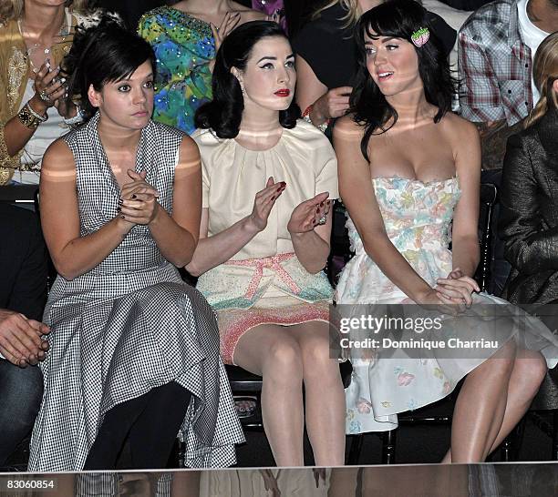 Lily Allen, Dita Von Teese and Katy Perry attend the Christian Dior PFW Spring/Summer 2008 show on September 29, 2008 in Paris, France.