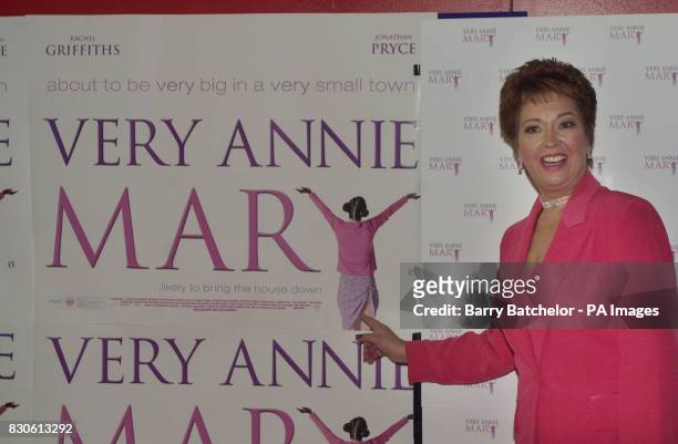 Ruth Madoc arrives for the World Charity premiere of 'Very Annie-Mary' at the UCI Cinema in Cardiff Bay, Wales, in aid of the Noah's ark Appeal. *...