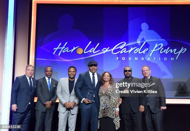 David Pump, Sugar Ray Leonard, Anthony Anderson, LL Cool J, Debbie Allen, Ice Cube and Dana Pump attend the 17th Annual Harold & Carole Pump...