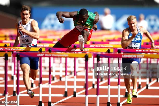 Martin Roe Robert A Roe Photos and Premium High Res Pictures - Getty Images